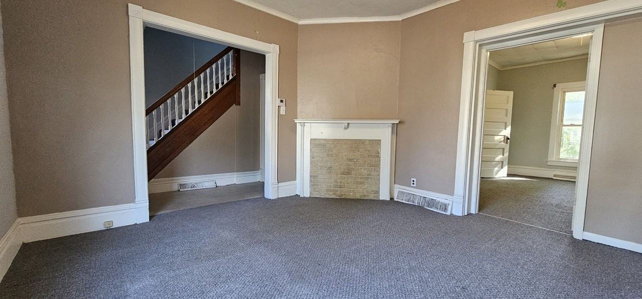 602 E Ravine Ave - Photo 7 of 19