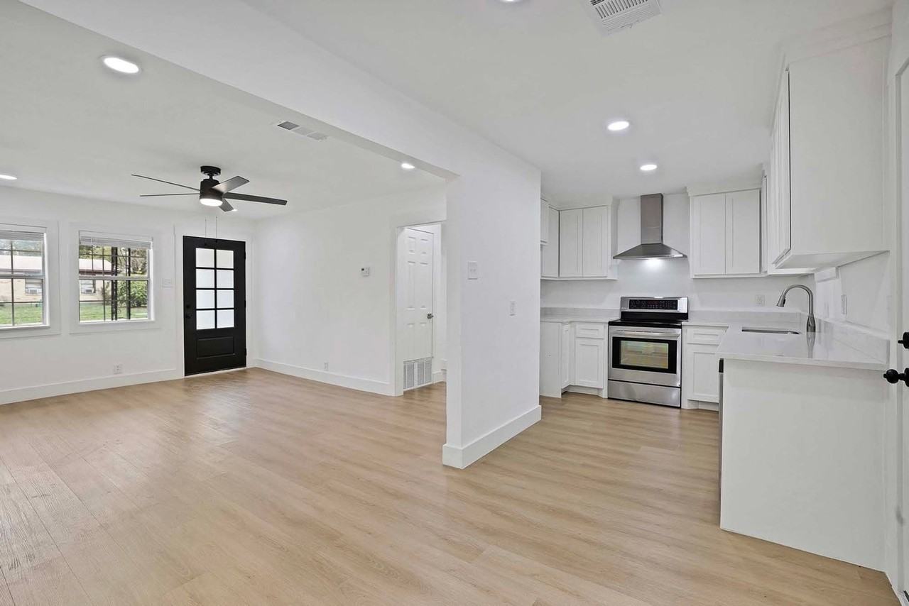 1520 Valley View St - Photo 2 of 15