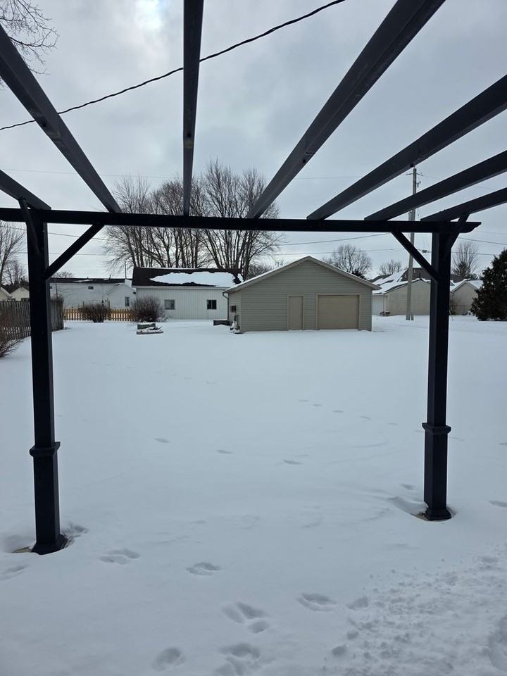 18555 Wall St - Photo 7 of 41