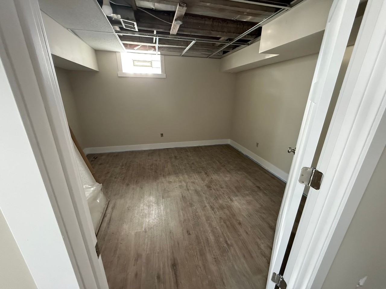 373 Arlington Ave W - Photo 4 of 11