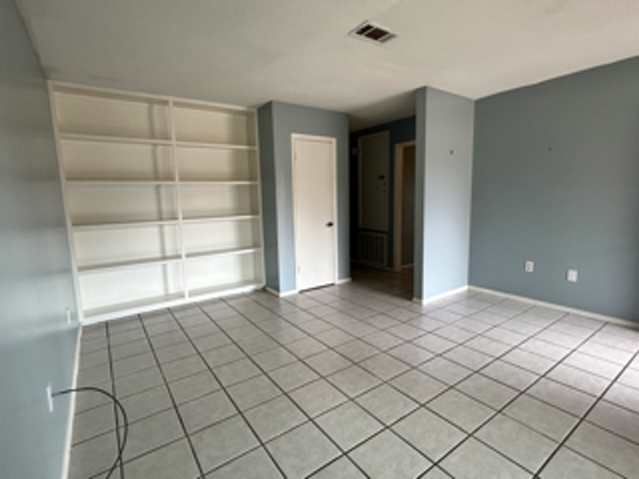 82 Easy St - Photo 3 of 17