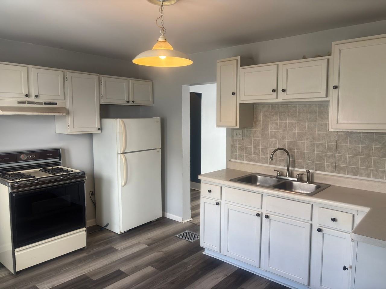 5432 25th Ave - Photo 5 of 21