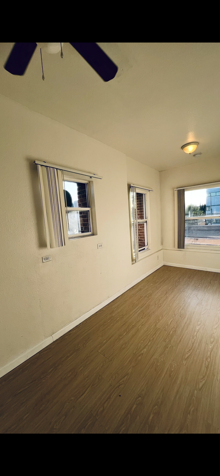 4456 Lockwood Ave - Photo 7 of 18