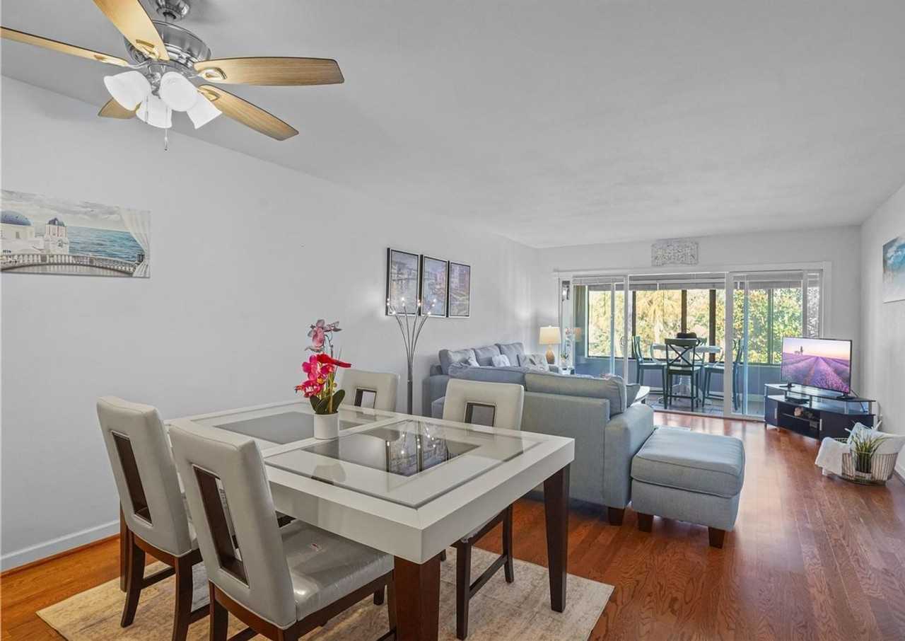 1750 Belleair Forest Dr Apt C20 - Photo 7 of 15