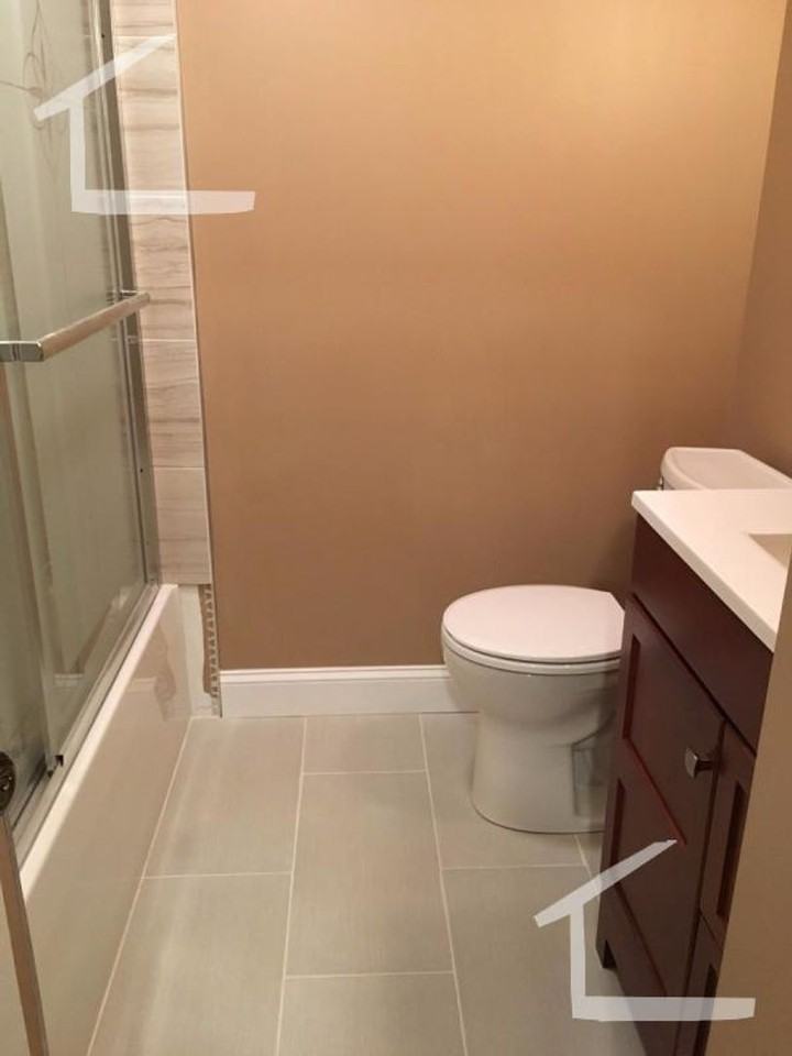 112 Bay State Rd - Photo 6 of 7