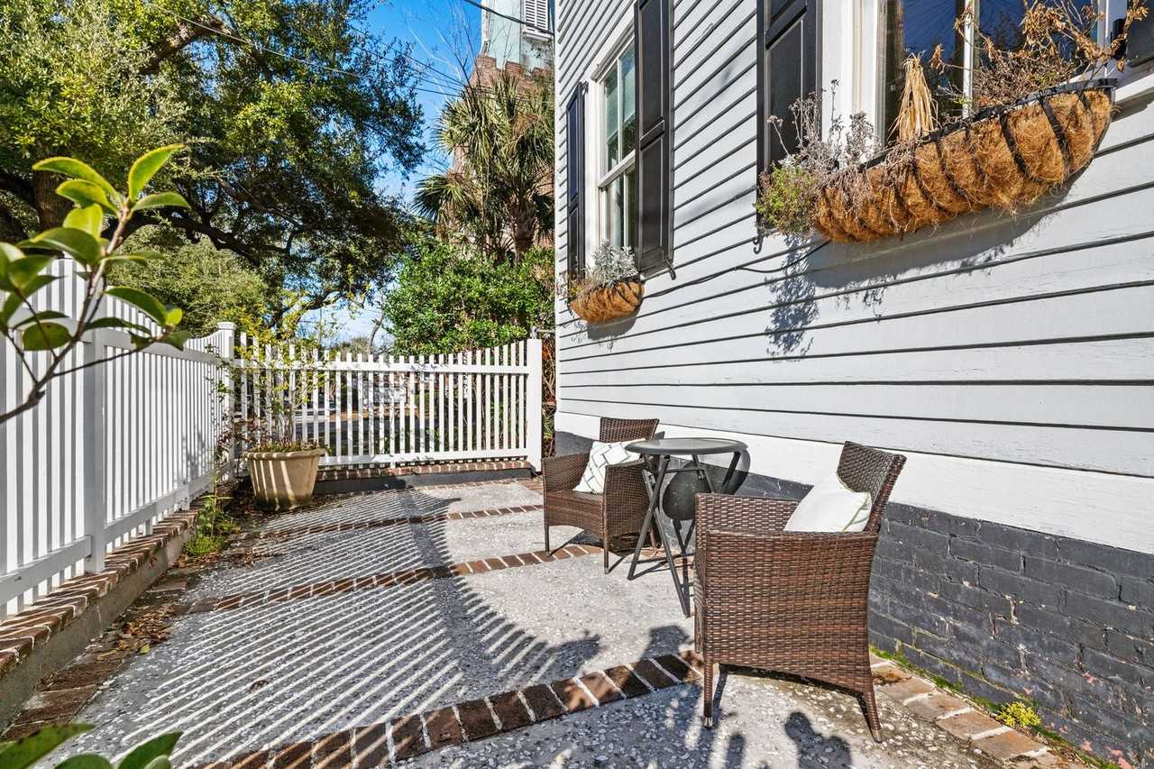 744 Rutledge Ave #A - Photo 3 of 30