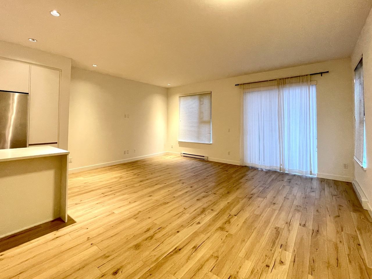 1228 Hudson St #33 - Photo 3 of 11