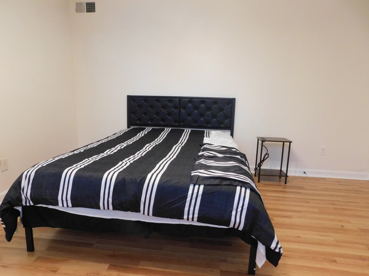 Dublin Ct #4 - Photo 2 of 12