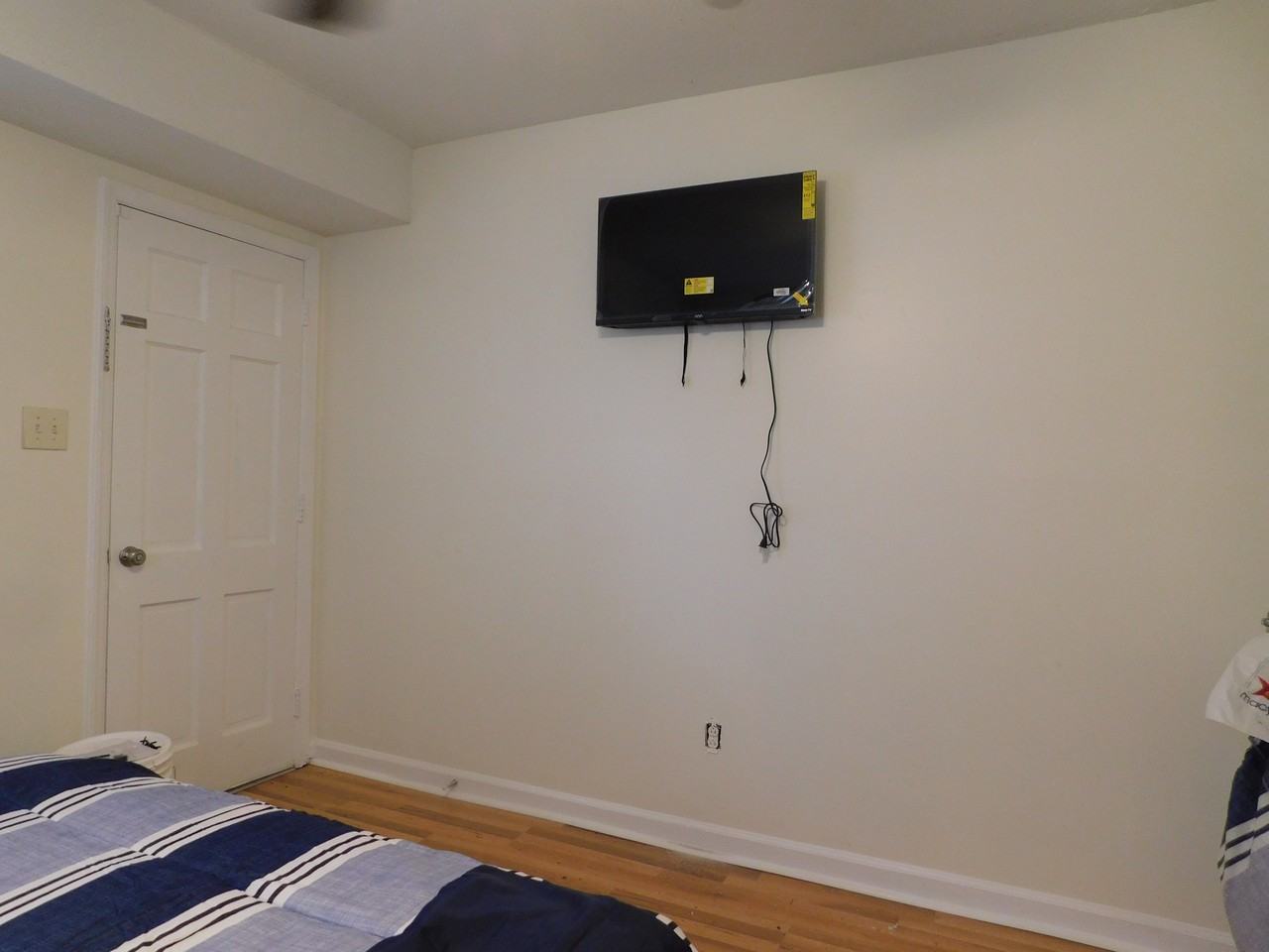 Dublin Ct #6 - Photo 2 of 10