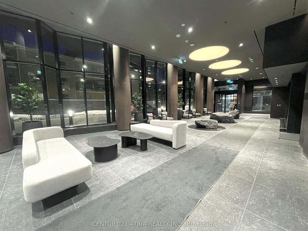 110 Broadview Avenue - Photo 3 of 17