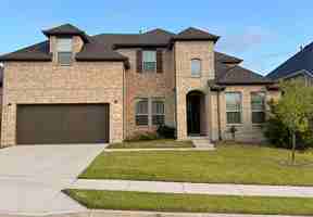 featured image of 325 Augusta Ct #1