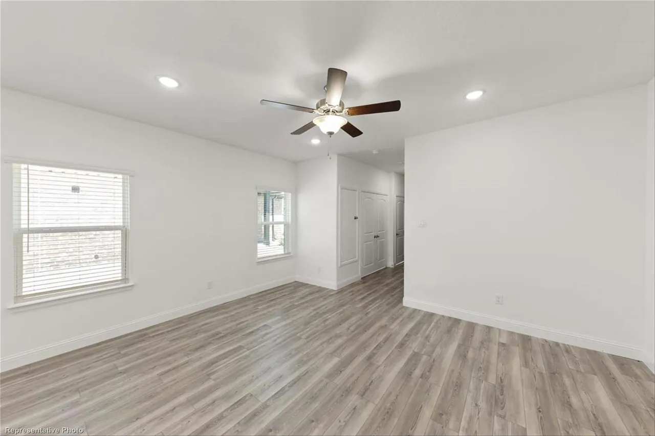 217 Griffith Dr #1 - Photo 3 of 25