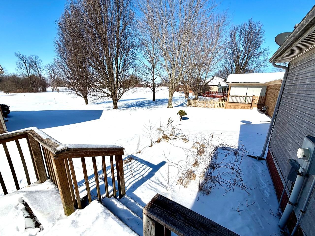 100 Fairway Hl #1 - Photo 3 of 20