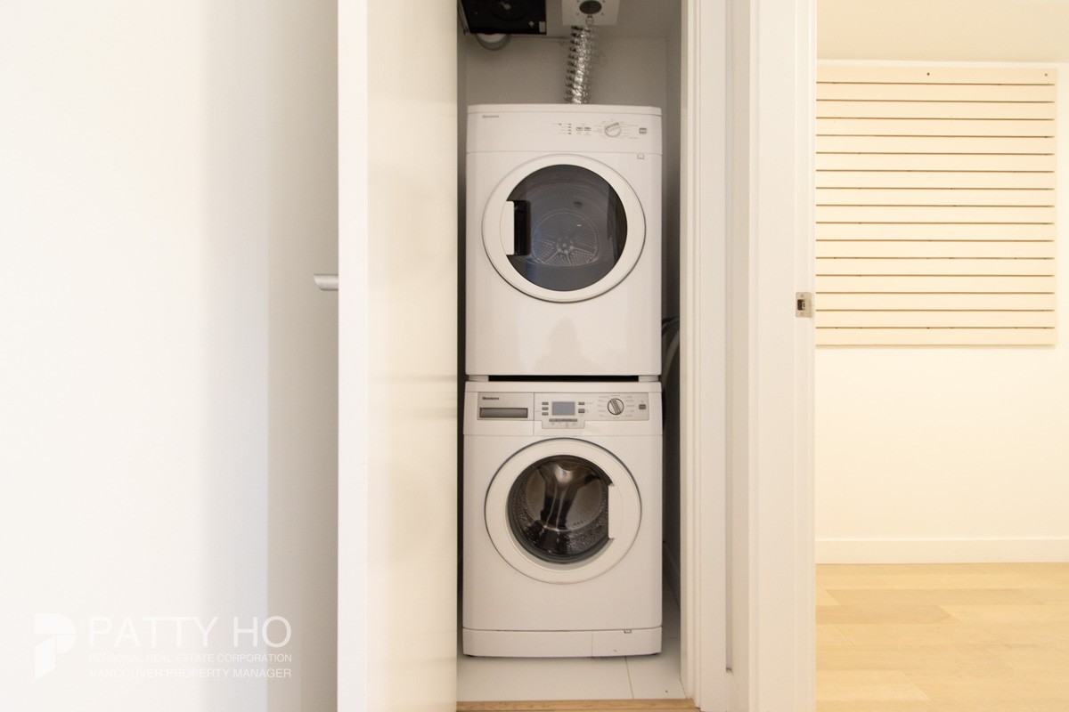 2221 East 30th Avenue #312 - Photo 4 of 31