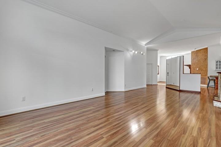 6817 Barnwell Drive - Photo 6 of 9