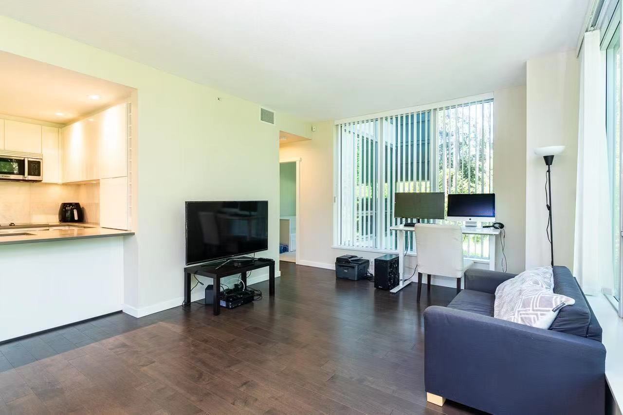 5700 Berton Avenue - Photo 5 of 12