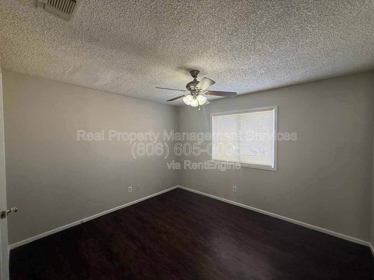 5523 Fordham St - Photo 7 of 11