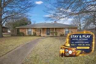 213 Gregory Dr - Photo 1 of 1