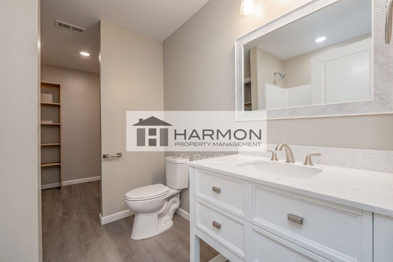 412 N Georgie Ave - Photo 6 of 14