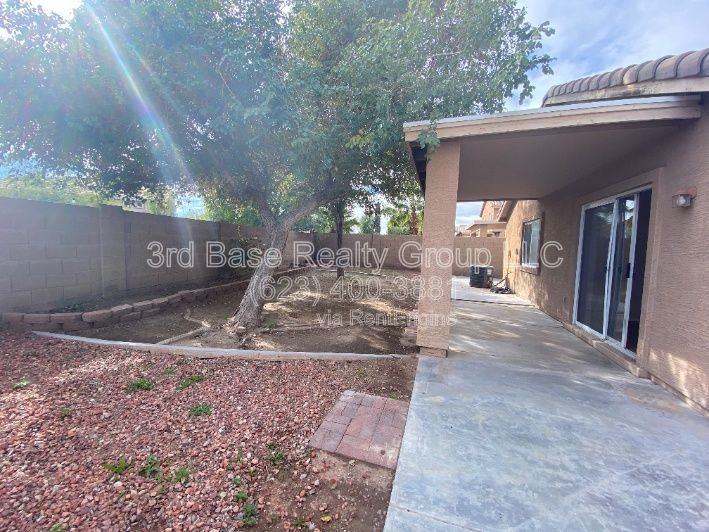 22627 W Adams Dr - Photo 7 of 13