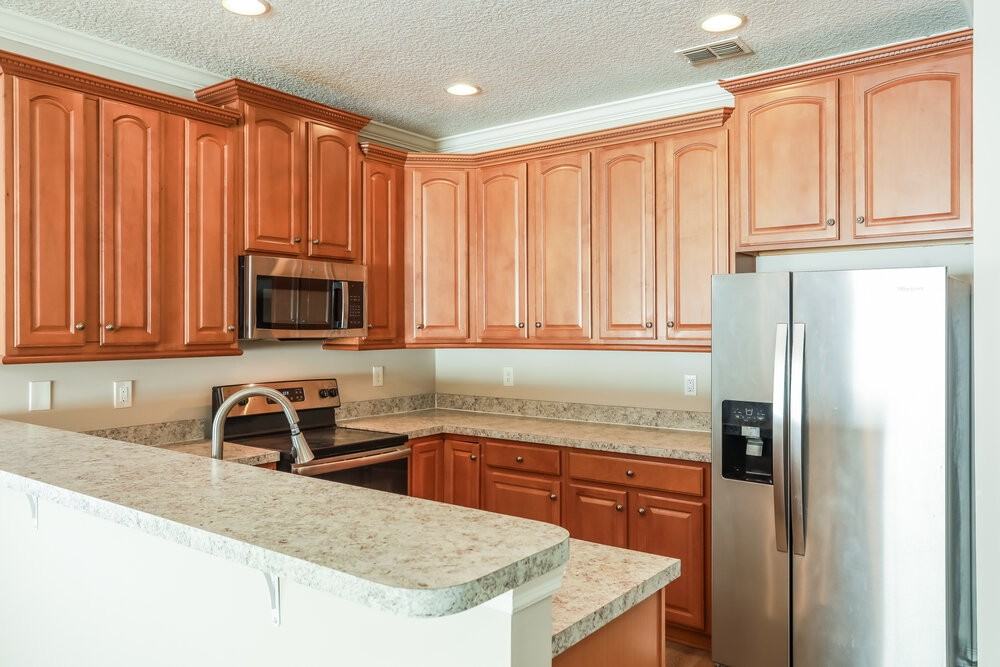 3092 Litchfield Dr - Photo 7 of 16