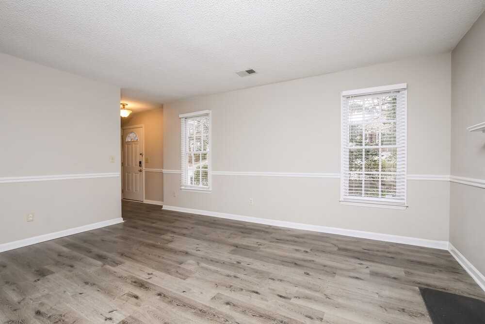 3505 Singleleaf Ln - Photo 5 of 17