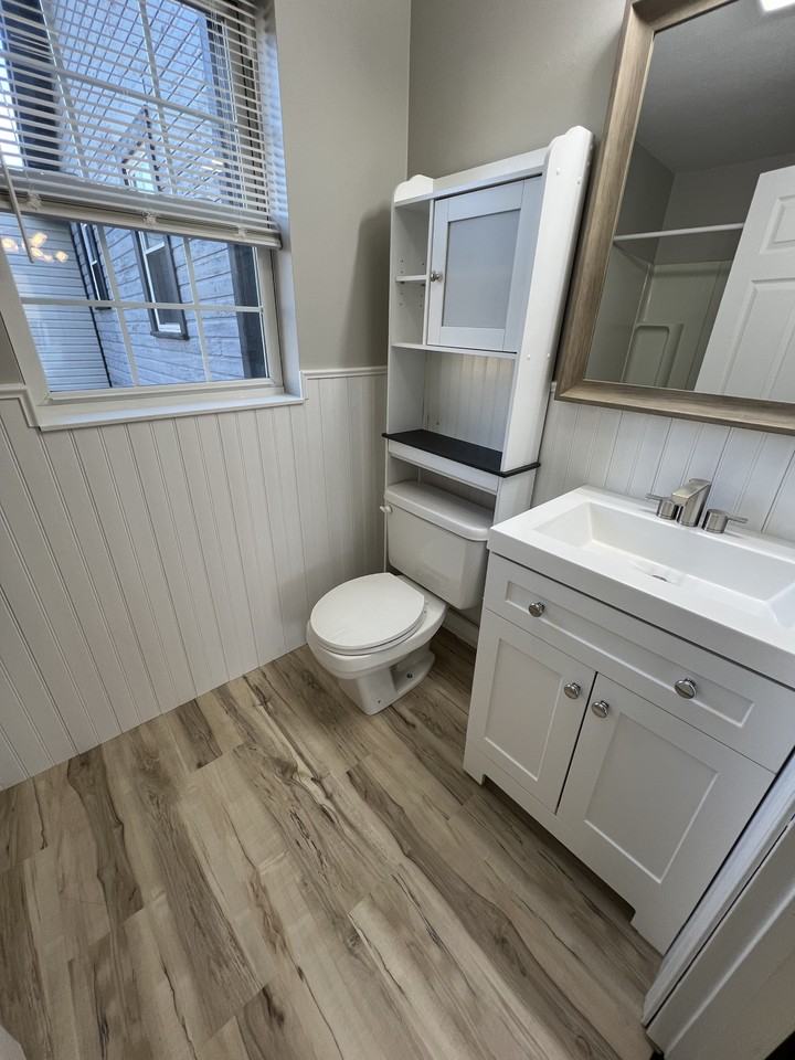 434 Wayne St #2 - Photo 3 of 24