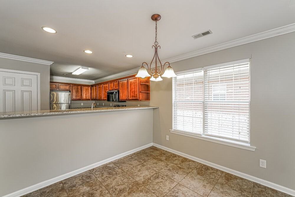 4225 Willow Brook Cir - Photo 6 of 16