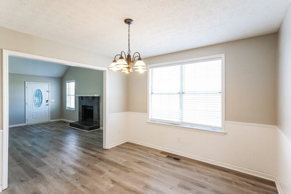 126 Fergus Rd - Photo 5 of 16