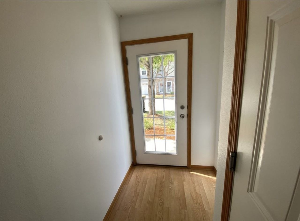 353 Ne Sandalwood - Photo 2 of 9