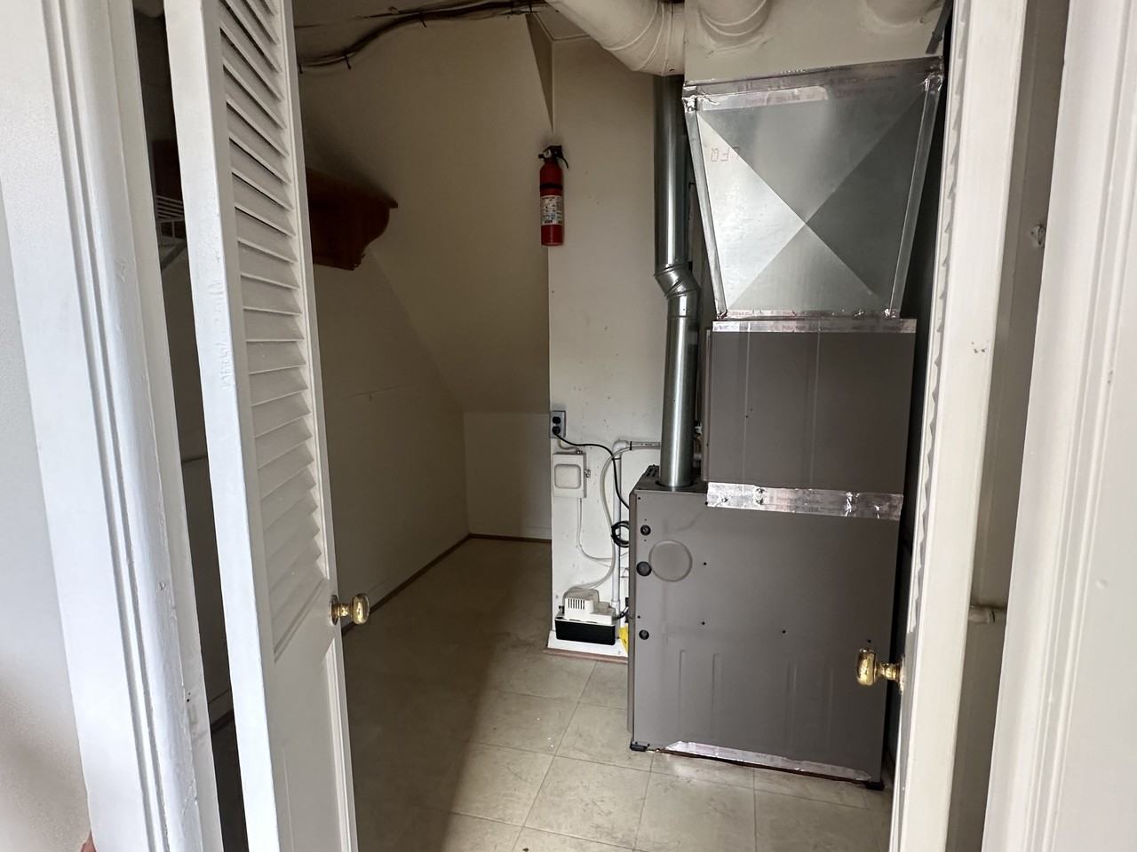 17th St - Photo 6 of 13