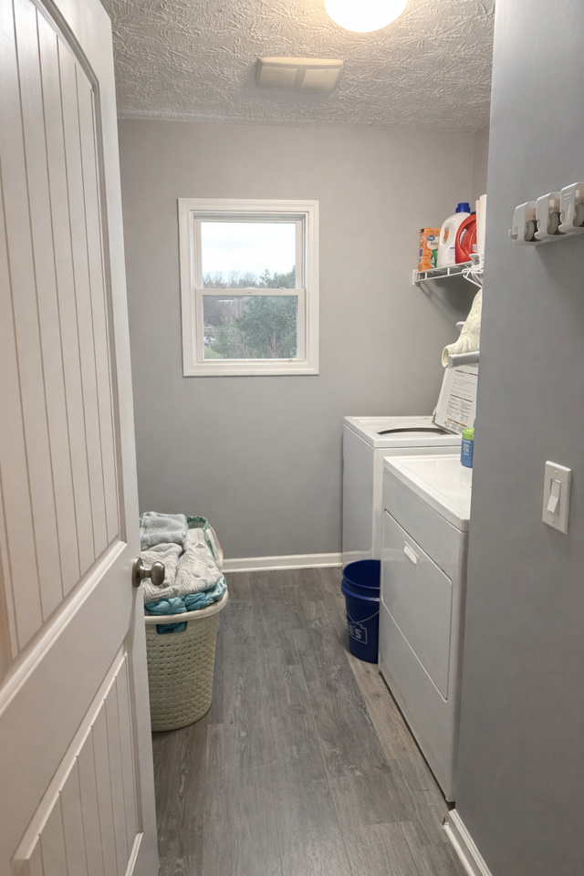 313 Irish Ln - Photo 4 of 4