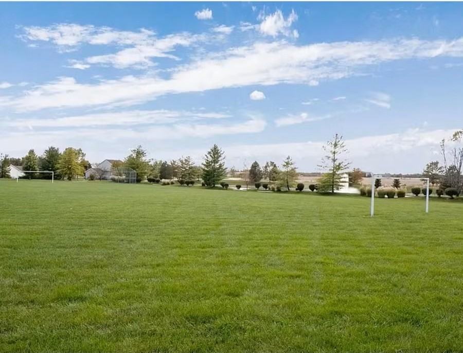 704 Harbor Woods Dr #D - Photo 6 of 18