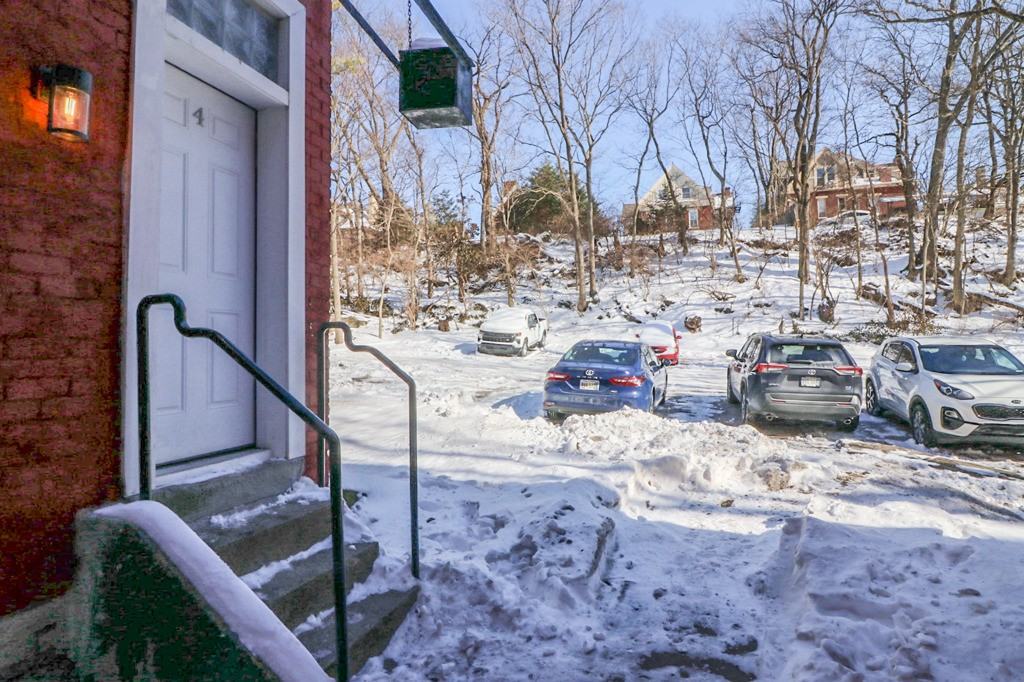 2228 Kemper Ln #4 - Photo 3 of 18