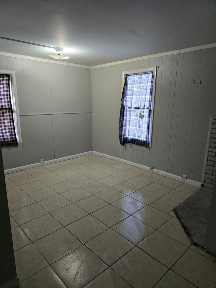 28 Westwood Dr - Photo 7 of 12