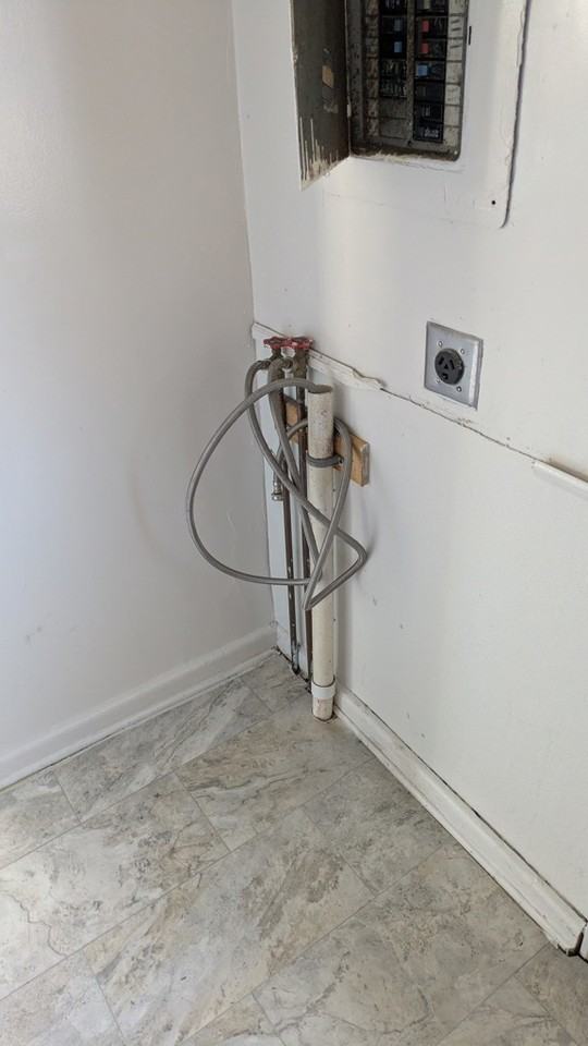 623 Dudley Ave #A - Photo 2 of 12