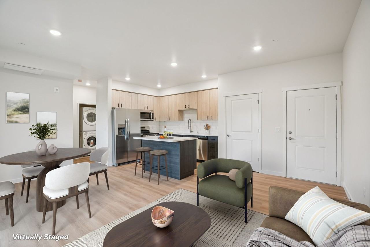 Hazel 78 - Photo 5 of 38