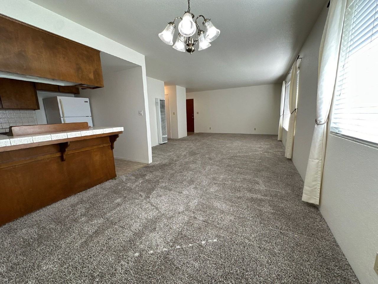 435 Stimson Ave Apt C - Photo 4 of 13