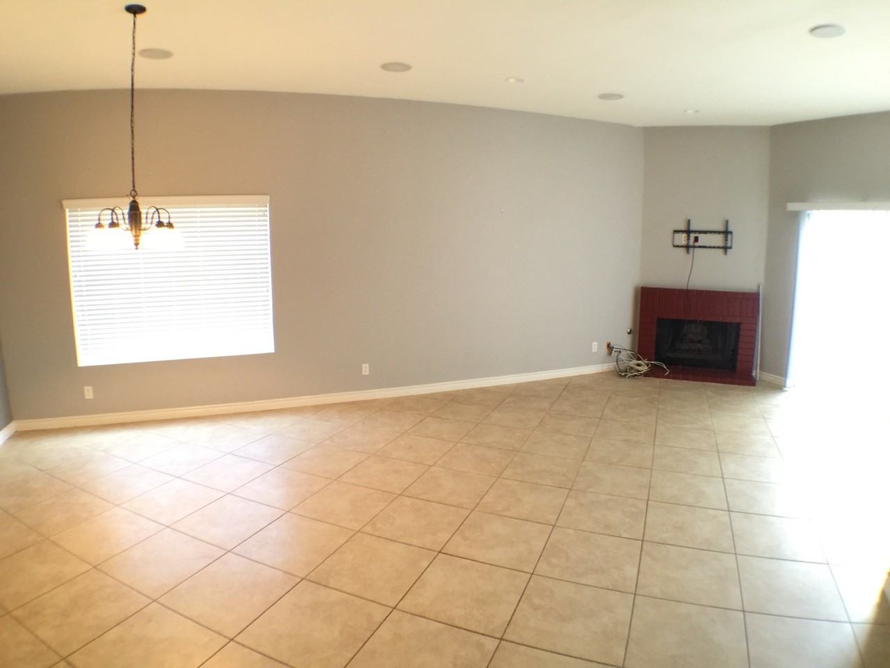 8649 Trafalgar Dr - Photo 3 of 6