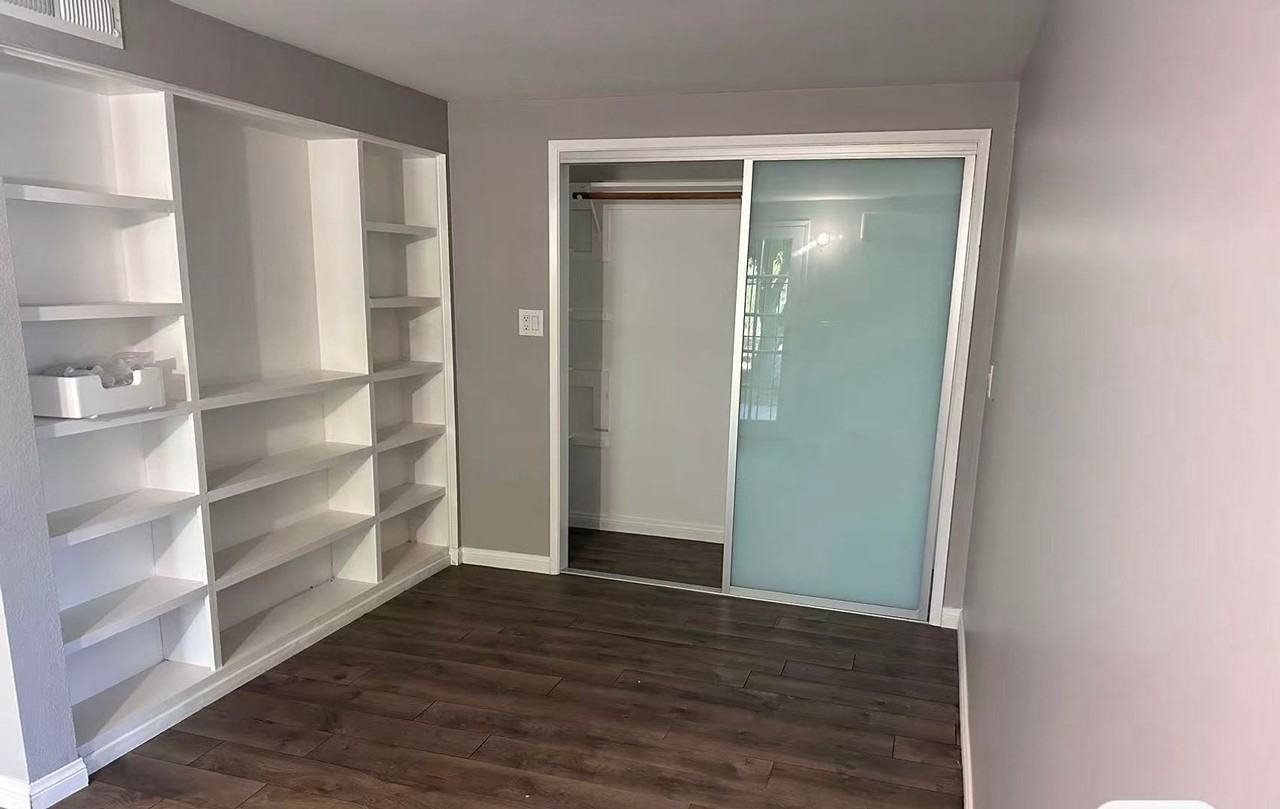 1467 N Hilltop Dr - Photo 2 of 6