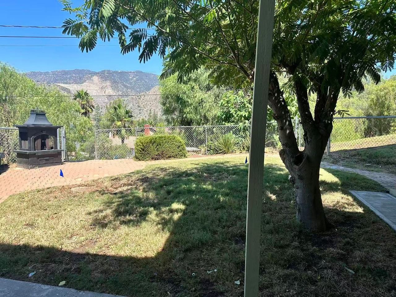 1467 N Hilltop Dr - Photo 4 of 6