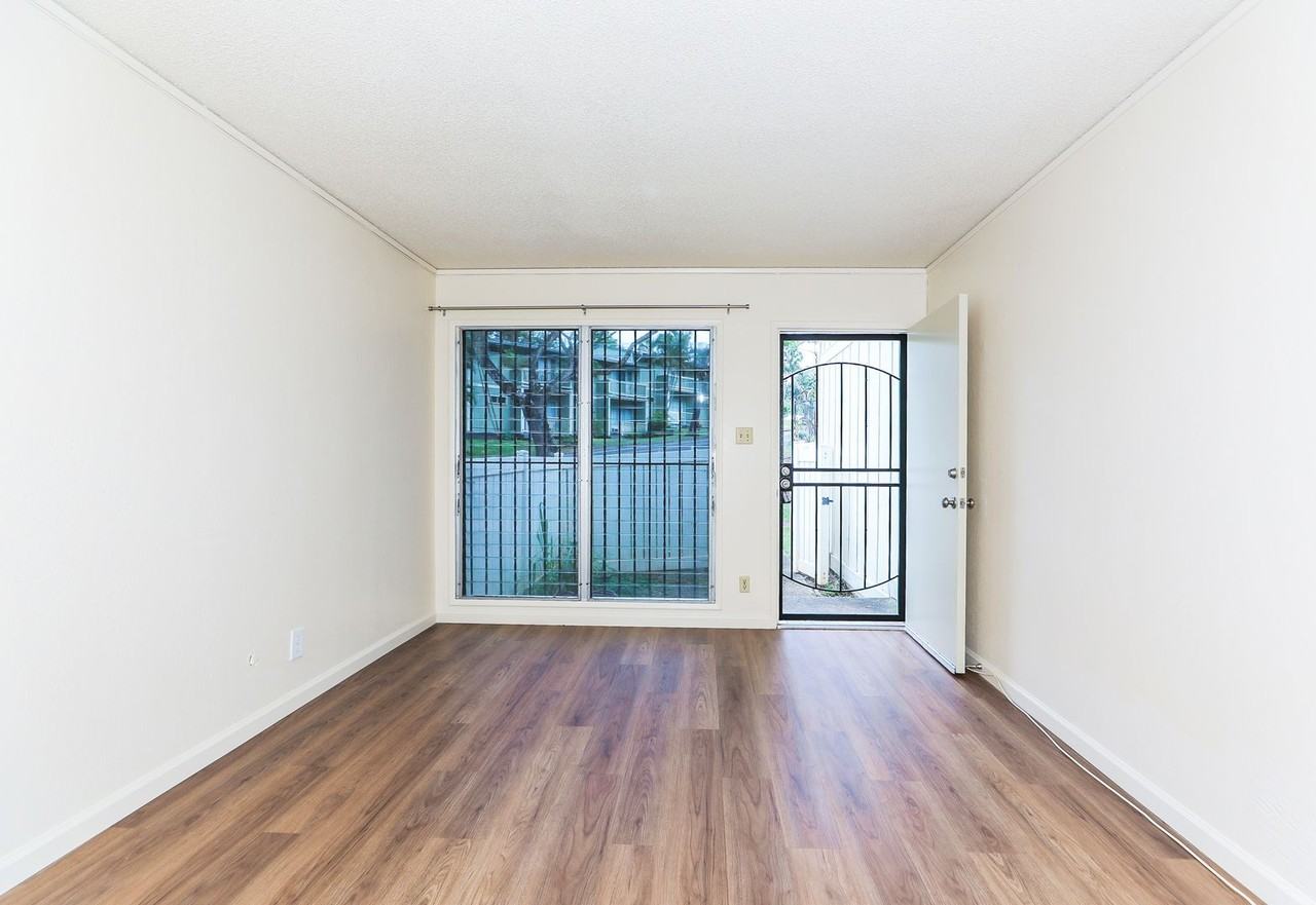 98-733 Kaonohi St #36 - Photo 6 of 42