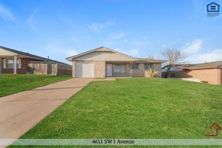 4611 Sw I Ave - Photo 1 of 1
