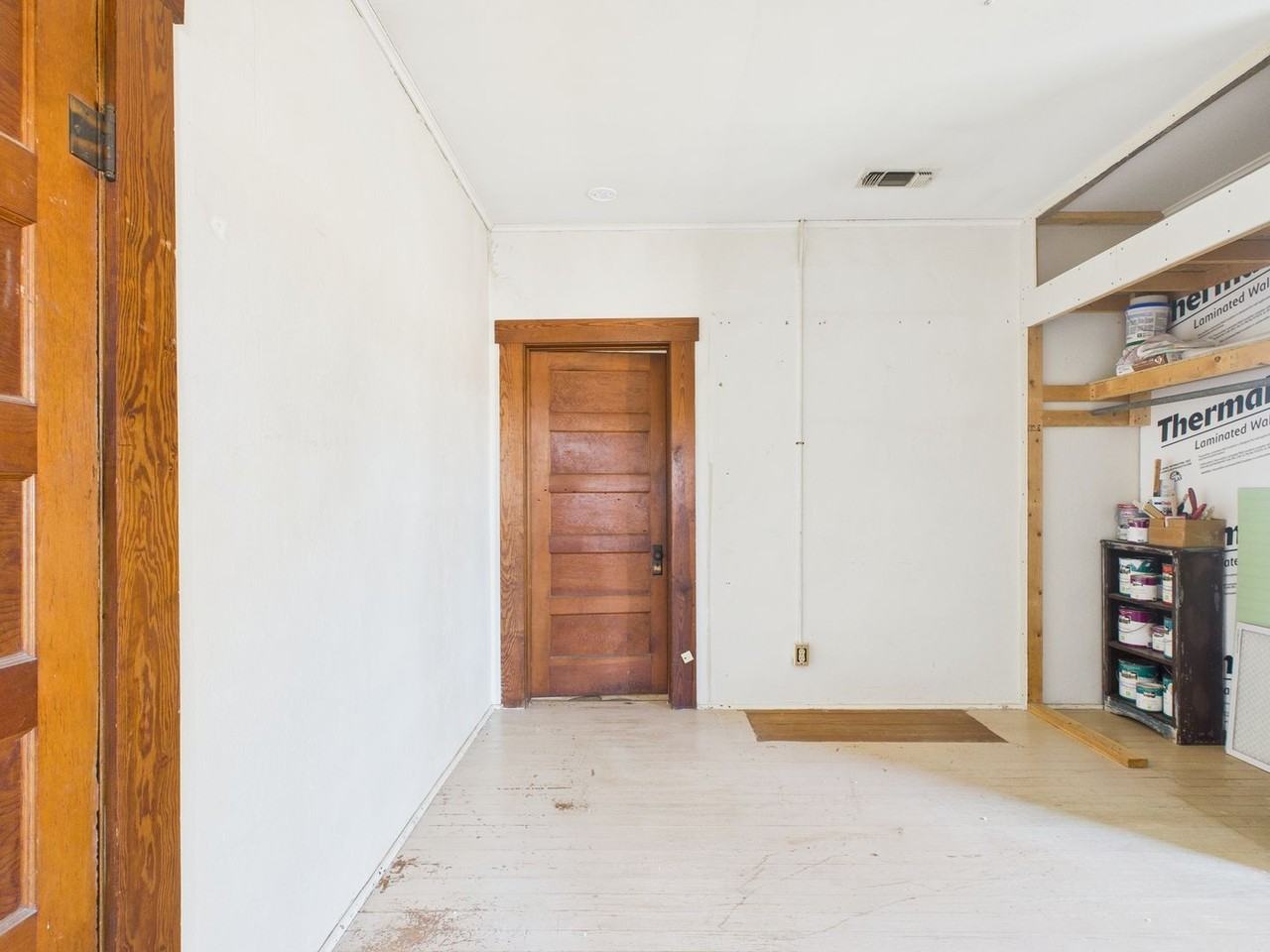 2401 Jack Rabbit Rd - Photo 4 of 19