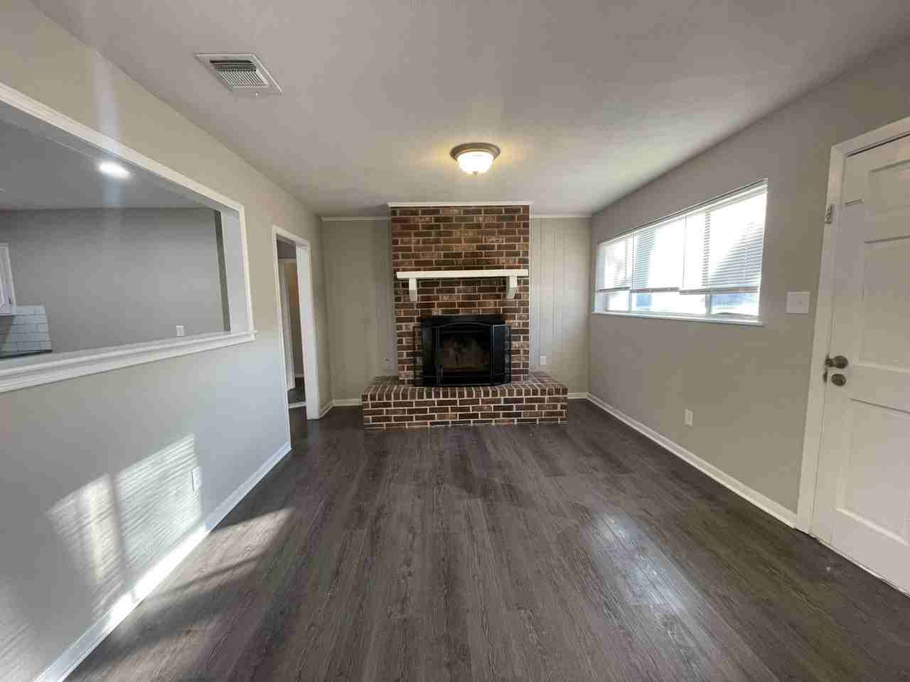 5321 Carnation St - Photo 2 of 15