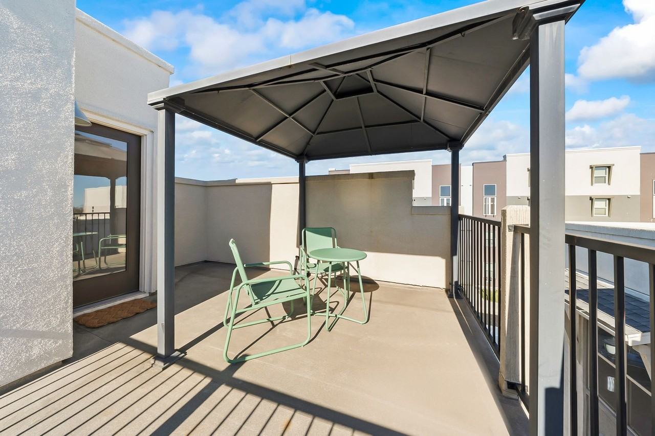 206 Box Ln - Photo 3 of 15