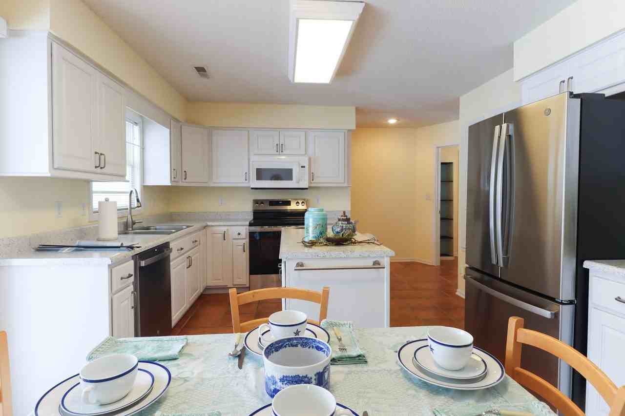 2000 Wynfield Dr - Photo 3 of 20