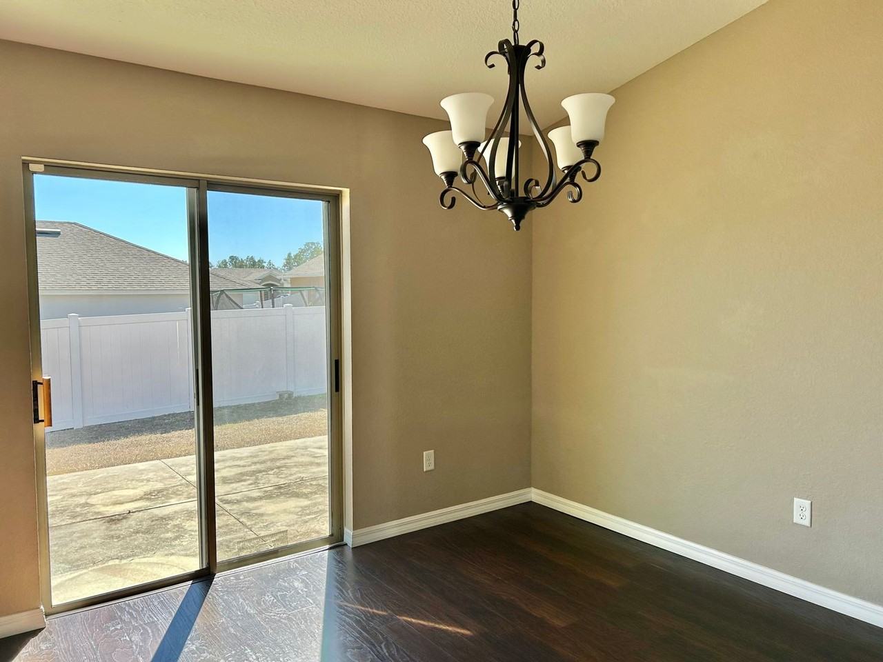 648 W Marguerita Dr - Photo 6 of 17