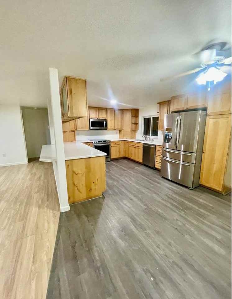 12625 Iris Way - Photo 2 of 21