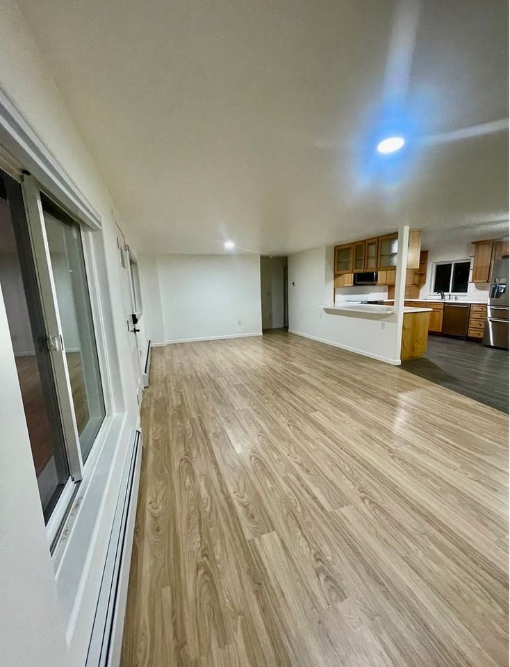 12625 Iris Way - Photo 7 of 21